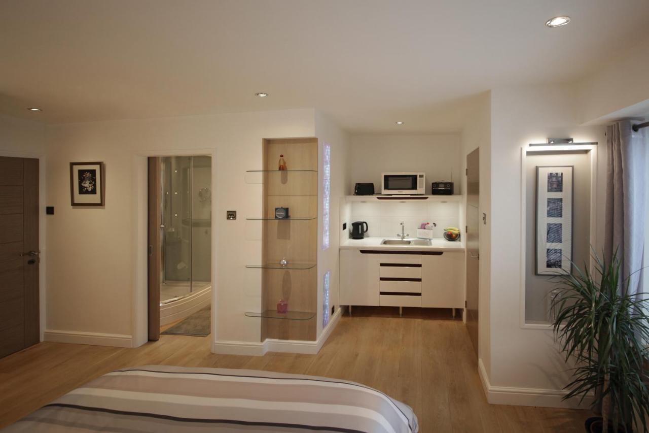 Orchard Road Apartment