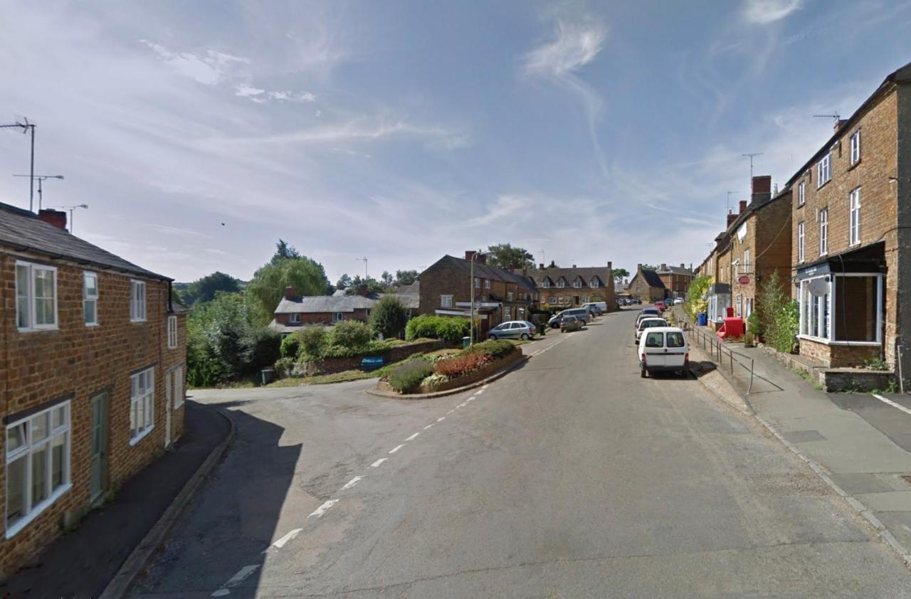 Orchard Road * Hook Norton